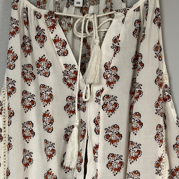 Ava Christine Women’s Paisley Print Sleeveless Halter V Neck Top, XS - Picture 4 of 10